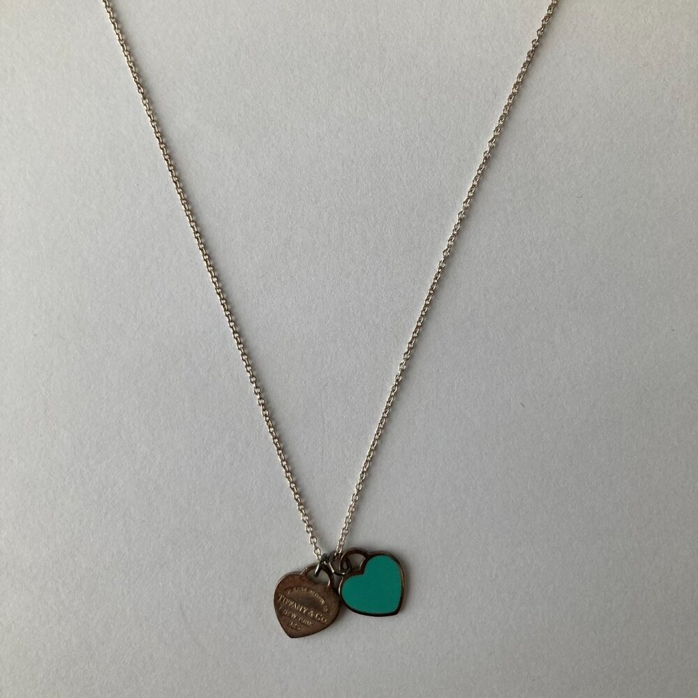 Tiffany & Co. - Return to Tiffany Mini Double Heart Tag Pendant Necklace - Picture 3 of 3